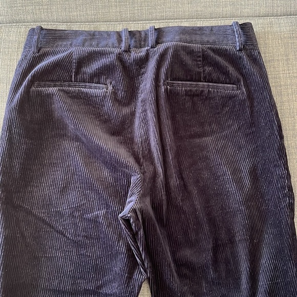 Theory corduroy pants size 4 - Picture 5 of 10